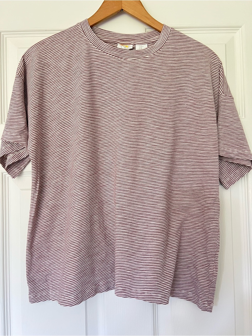 Women’s Oversized Striped Crew Neck T-Shirt - Maroon- M